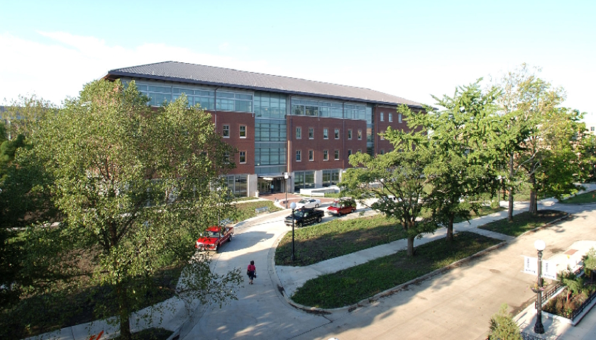 University of Illinois Urbana-Champaign | National Center for Supercomputing Applications