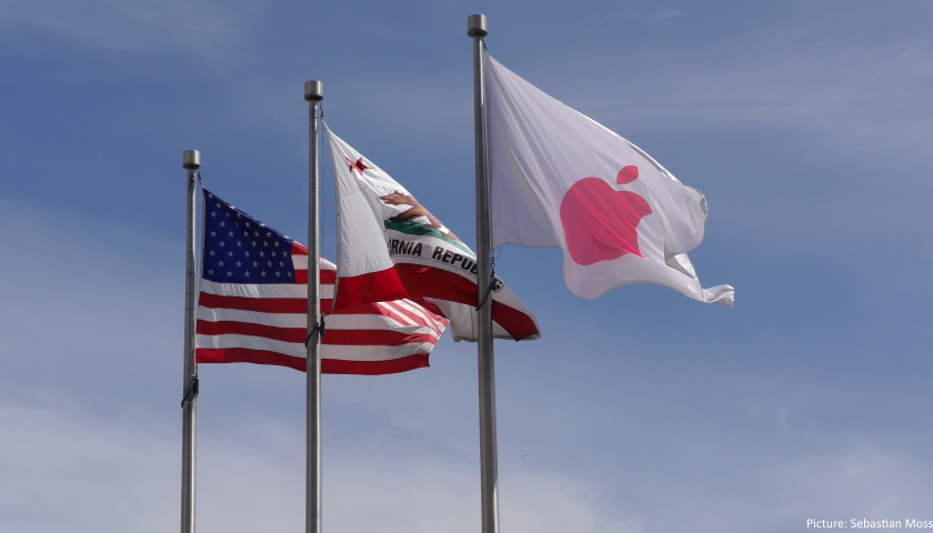 Apple AWS spending